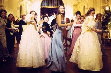 Daphne Reynolds. Klicken fr nchstes Bild.